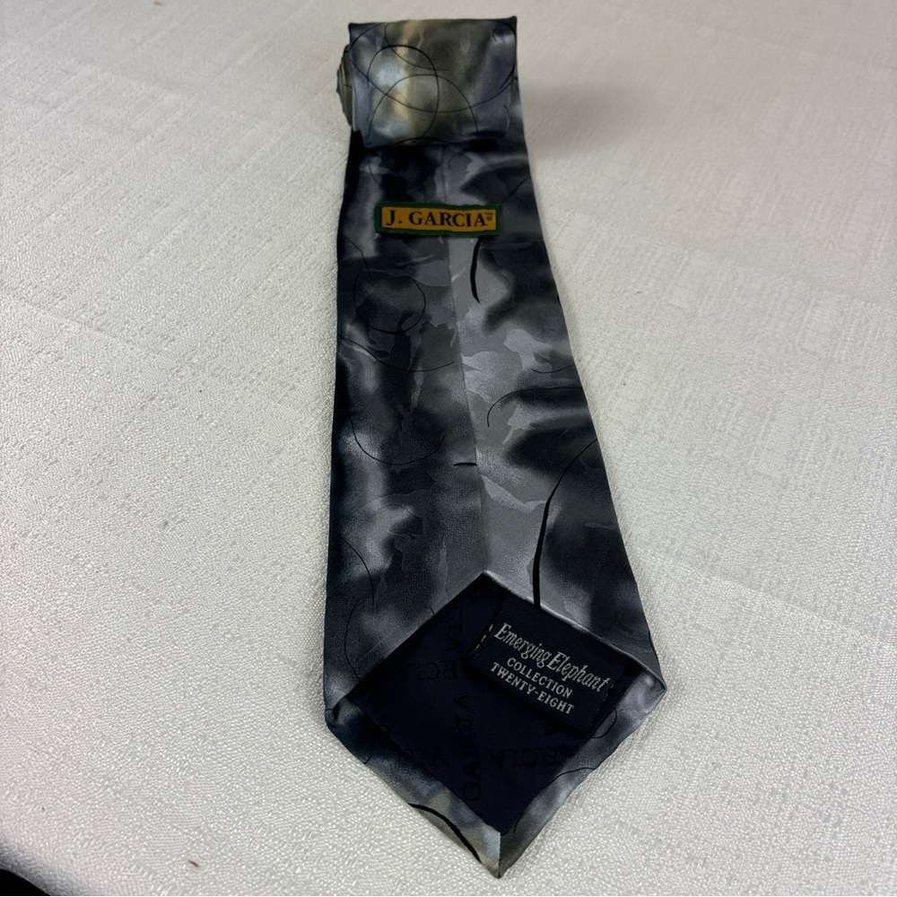 J. Garcia Silk‎ Tie, Emerging Elephant Collection Twenty-Eight, Grey/Cream Swirl - Picture 7 of 9